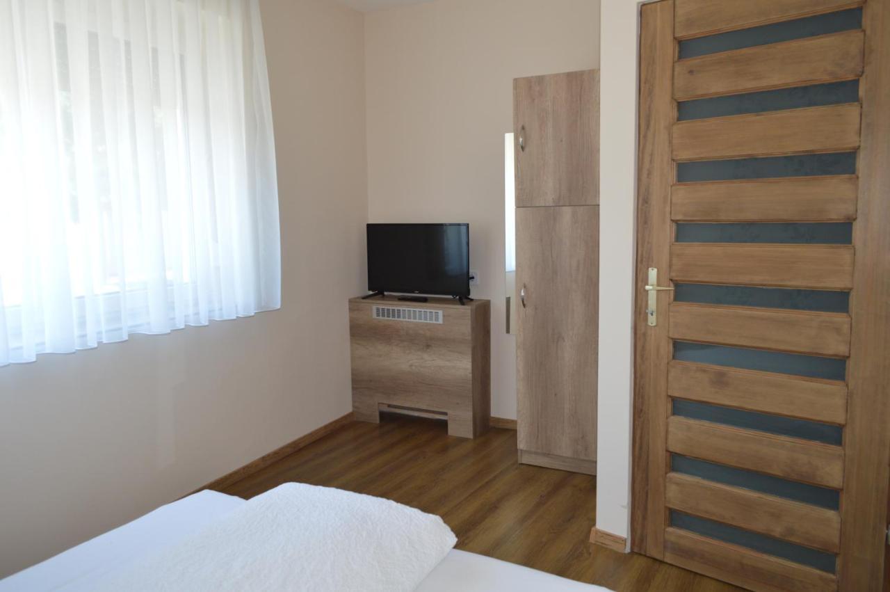 Bettina Vendégház Apartamento Kiskoros Exterior foto