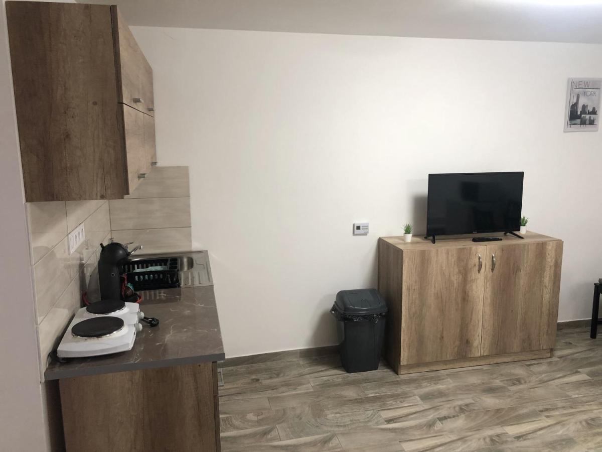 Bettina Vendégház Apartamento Kiskoros Exterior foto